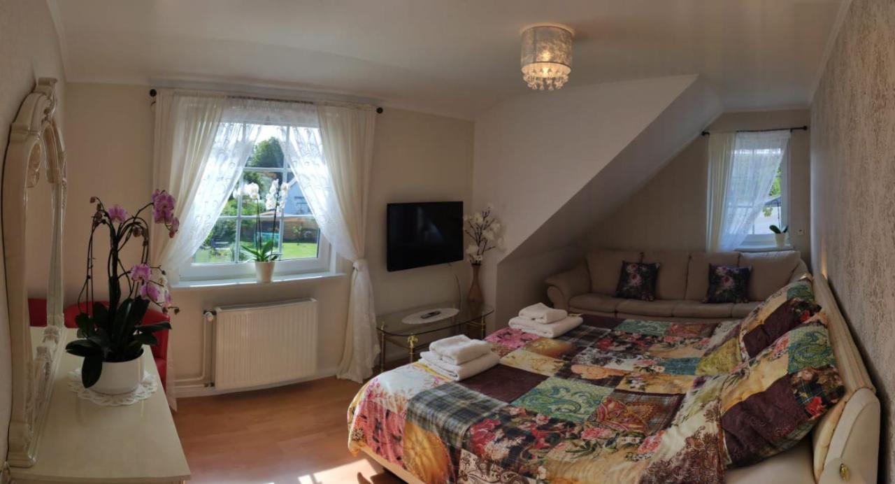 Blumen Apartment Hamburg Luaran gambar