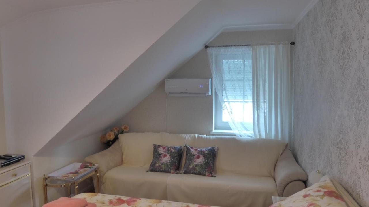Blumen Apartment Hamburg Luaran gambar